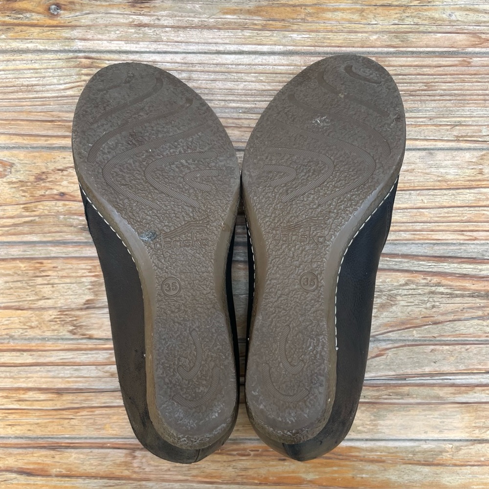 Dansko Liliana Black Wedge Loafer Size EUR 35 US 5 - Picture 13 of 16